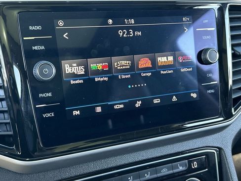 Used 2023 Volkswagen Atlas SE image 13