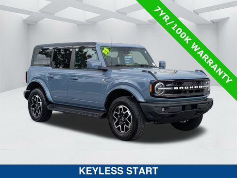 Certified 2025 Ford Bronco Outer Banks AWD/4WD image 3