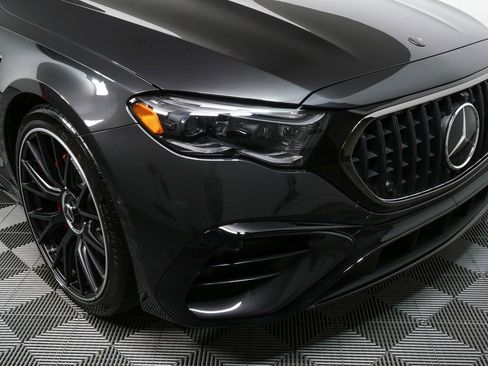 Used 2025 Mercedes-Benz E 53 AMG e 4MATIC Sedan image 38