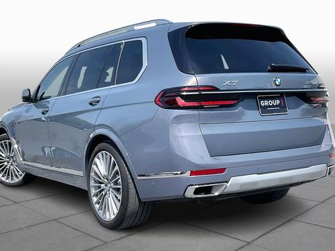 Certified 2024 BMW X7 xDrive40i w/ Premium Package image 11