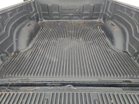 Used 2024 RAM 2500 Laramie w/ Safety Group AWD/4WD image 32