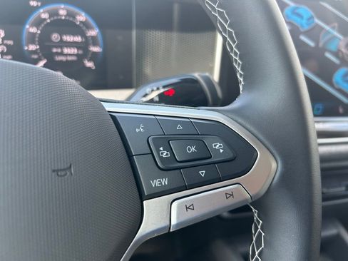 Certified 2025 Volkswagen Tiguan S image 21