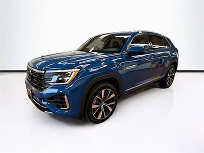 Used 2025 Volkswagen Atlas Cross Sport SEL Premium R-Line