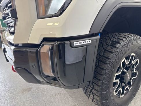 Certified 2024 GMC Sierra 2500 AT4X AWD/4WD image 9