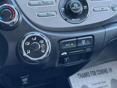 Used 2012 Honda Fit image 18