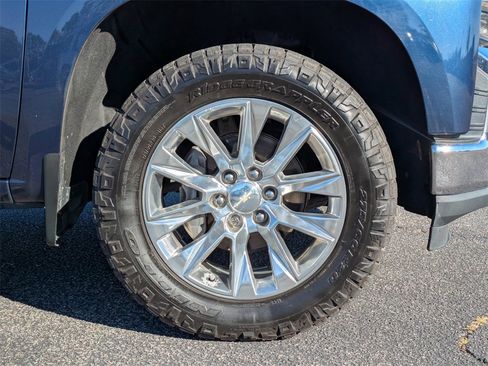 Used 2021 Chevrolet Silverado 1500 LTZ w/ Technology Package image 9