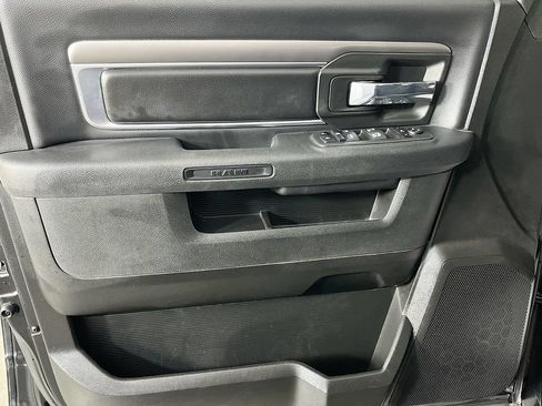 Used 2022 RAM 1500 Warlock AWD/4WD image 26
