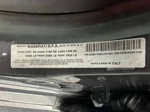 Used 2018 Maserati Ghibli S GranSport image 34