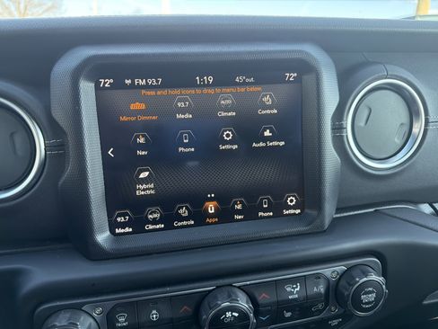 Used 2023 Jeep Wrangler Sahara w/ Cold Weather Group image 25