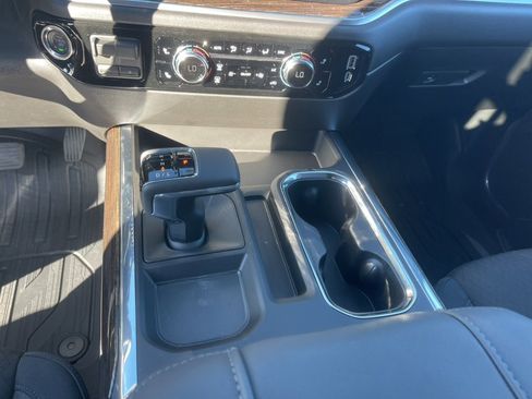 New 2026 GMC Sierra 1500 Elevation image 18