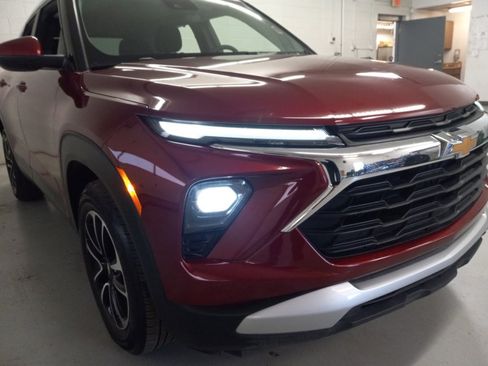 Used 2025 Chevrolet TrailBlazer LT image 5