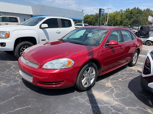 Used 2014 Chevrolet Impala LT w/ LT Sunroof Package FWD image 2