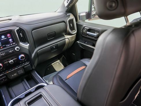 Used 2021 GMC Sierra 2500 AT4 w/ AT4 Premium Plus Package image 31