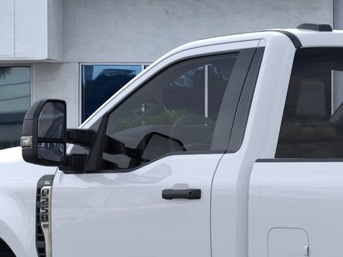 Used 2025 Ford F250 XL w/ XL Driver Assist Package RWD image 20