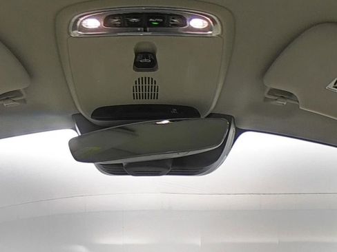 Used 2016 Volvo XC90 T6 Momentum w/ Vision Package image 25