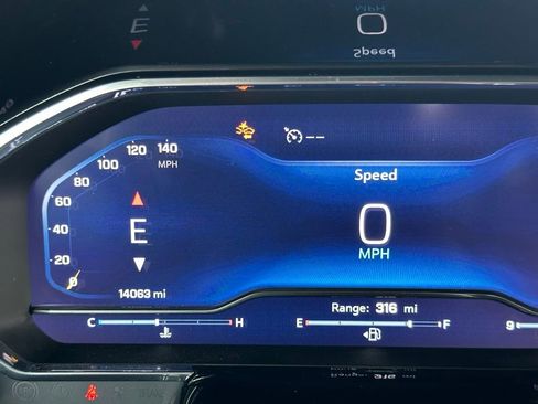 Certified 2024 Chevrolet Silverado 1500 RST image 23