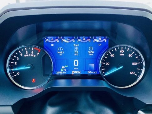 Used 2024 Ford Expedition XLT image 16