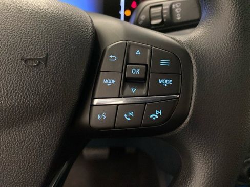 New 2025 Ford Maverick XLT image 19