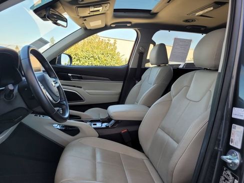 Used 2020 Kia Telluride EX w/ EX Premium Package FWD image 12