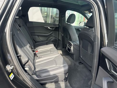 Used 2025 Audi Q7 2.0T Premium Plus w/ Premium Plus Package image 28