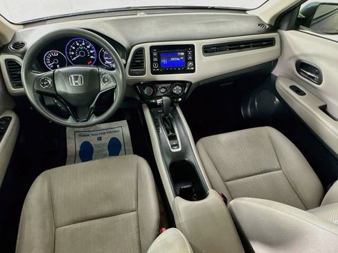 Used 2016 Honda HR-V LX image 24