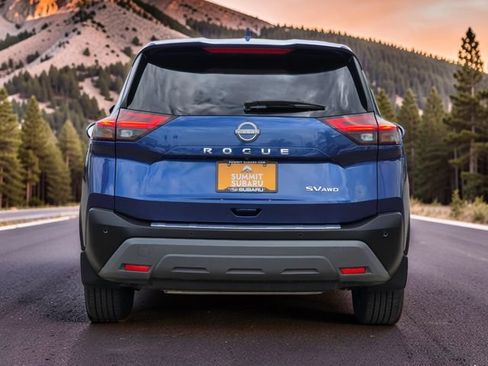 Used 2023 Nissan Rogue SV AWD/4WD image 5