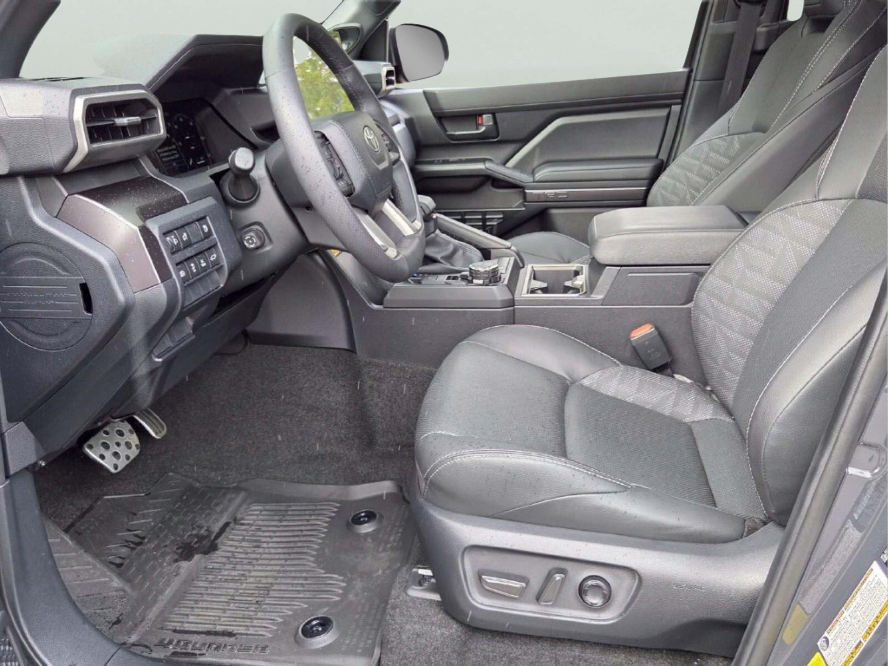 Used 2026 Toyota 4Runner TRD Sport Premium AWD/4WD image 9