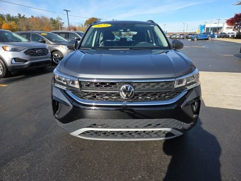 Used 2023 Volkswagen Taos S image 2