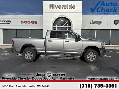 Used 2024 RAM 2500 Big Horn w/ Bed Utility Group image 1