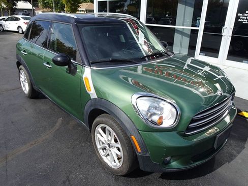Used 2015 MINI Cooper Countryman image 9