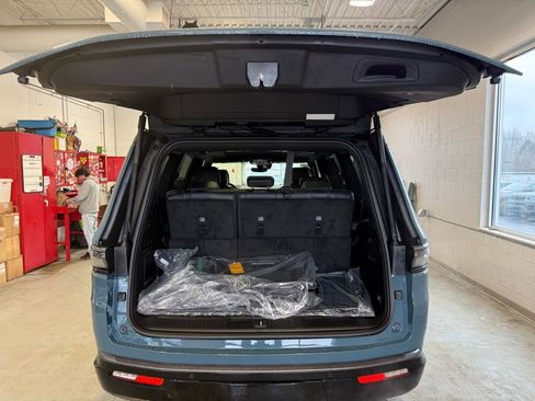 New 2026 Jeep Grand Wagoneer Limited AWD/4WD image 22