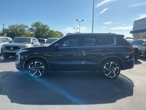 Used 2022 Mitsubishi Outlander SEL AWD/4WD image 2