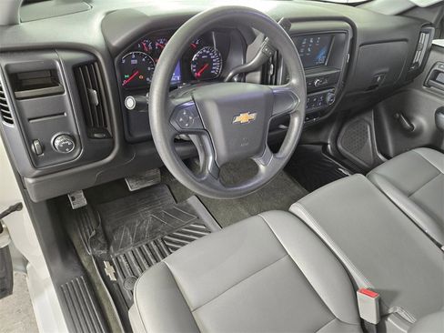 Used 2018 Chevrolet Silverado 1500 W/T image 15
