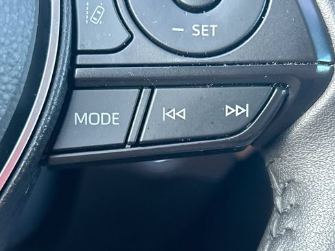 Certified 2025 Toyota RAV4 XLE Premium FWD image 17