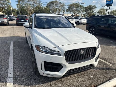Used 2019 Jaguar F-PACE R-Sport AWD/4WD image 9