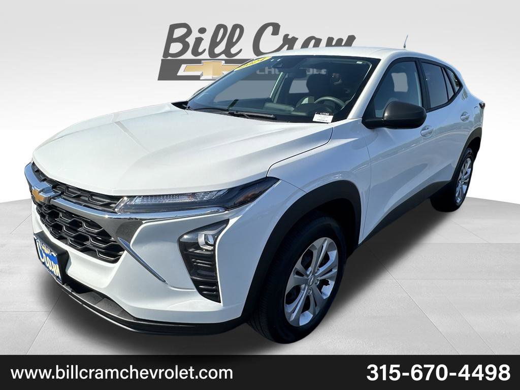 Used 2024 Chevrolet Trax LS w/ Driver Confidence Package FWD image 36