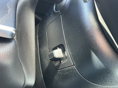 Used 2024 Mercedes-Benz E 350 4MATIC Sedan image 19