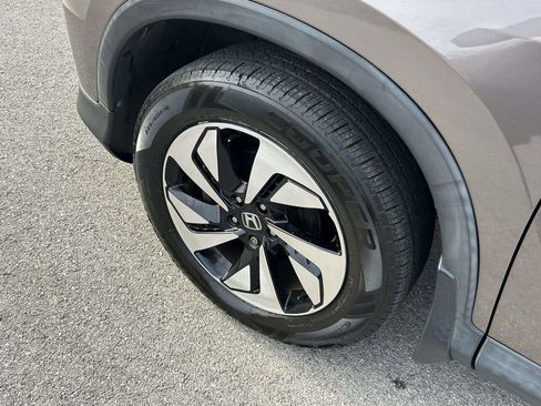 Used 2016 Honda CR-V Touring image 9