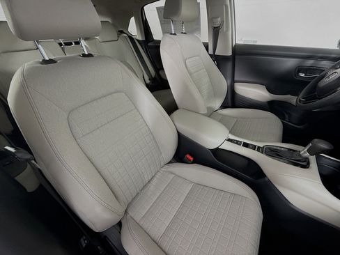 New 2026 Honda HR-V LX image 33