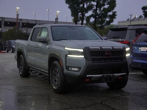 New 2026 Nissan Frontier Pro-X w/ Tow Package image 2