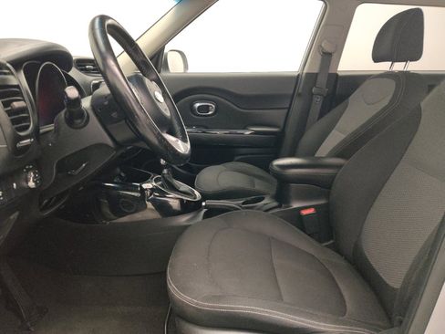 Used 2017 Kia Soul + w/ Audio Package image 17