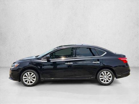 Used 2017 Nissan Sentra S FWD image 9