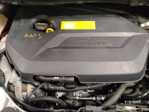 Used 2016 Ford Escape SE w/ Equipment Group 201A AWD/4WD image 30