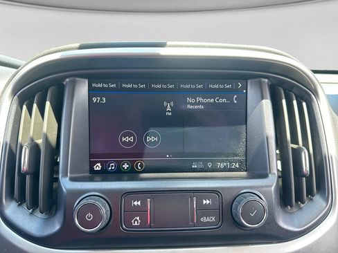 Used 2022 Chevrolet Colorado LT w/ LT Convenience Package AWD/4WD image 19