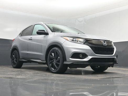 Used 2022 Honda HR-V Sport image 32