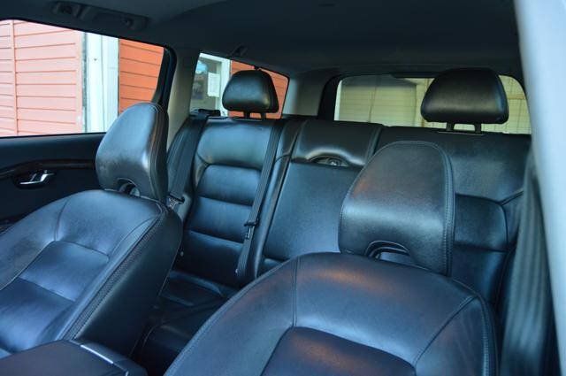 Used 2016 Volvo XC70 T5 Premier w/ Proximity Package FWD image 51