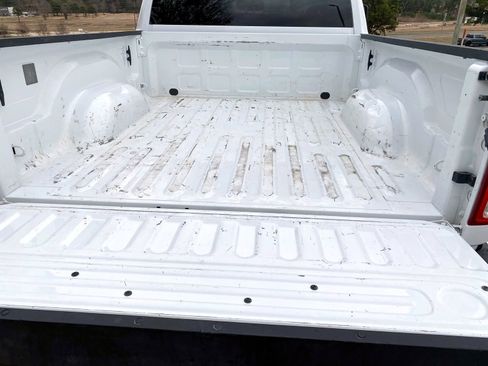 Used 2024 RAM 2500 Big Horn image 9