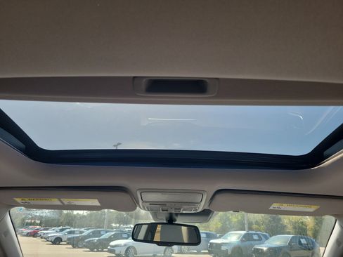 Used 2022 Honda CR-V EX-L image 11