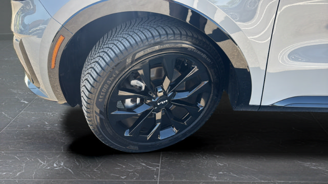 Certified 2022 Kia Sorento SX FWD image 39