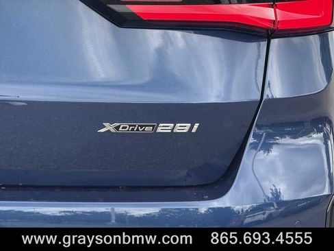 Used 2025 BMW X1 xDrive28i w/ Premium Package image 33